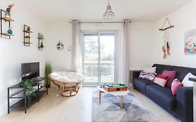 Appartement Cozy: 10/15 Min Des Champs Elysee